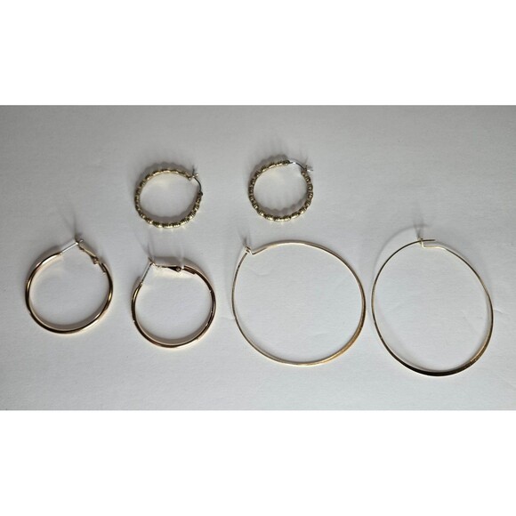 Lot of 3 Gold Tone Hoop Earrings - Picture 2 of 5